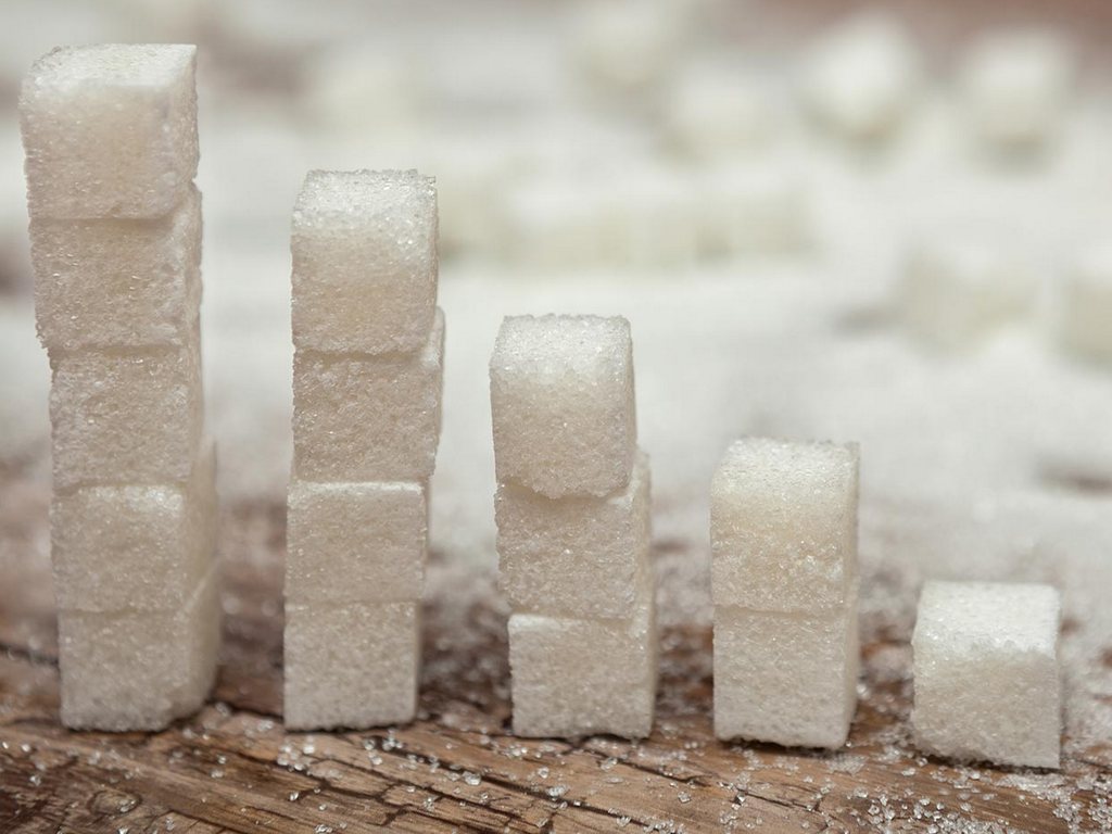 Сладкая правда: как сахар влияет на организм и что происходит  внутри нас